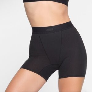SKIMS COTTON RIB BOXER BLACK SIZE XS NWT
